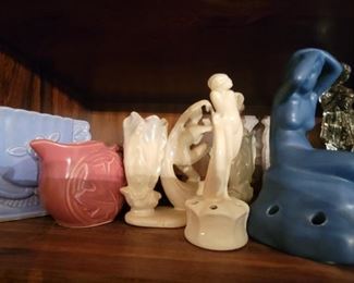 POTTERY FLOWER FROGS