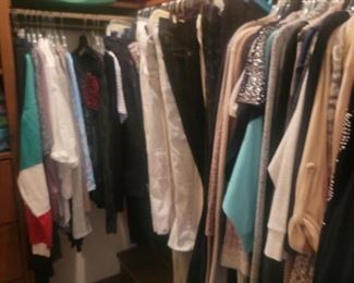 LADIES CLOTHING M & L