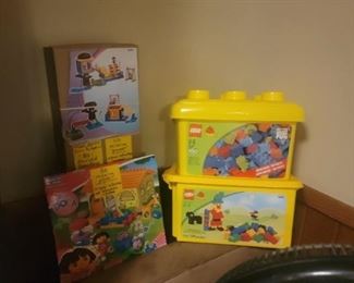 LEGO & DORA