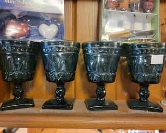 INDIANA GLASS COLONY PARK LANE BLUE WATER GOBLETS