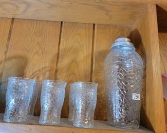 MCM CRACKLE GLASS BARWARE