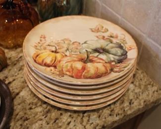 Pier 1 plates