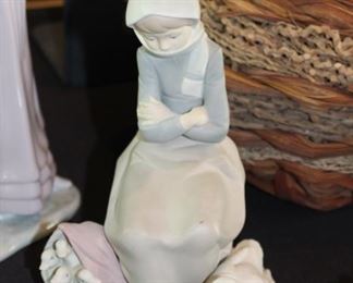 Lladro Girl with geese