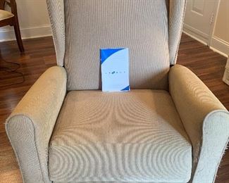 #119 La-Z-Boy recliner $75