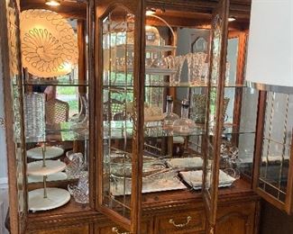 Thomasville lighted china cabinet - 70x17x84 - $100   China cabinet located in Libertyville.      Call or text Joanne at 708-890-4890 to schedule your appointment to view and purchase!