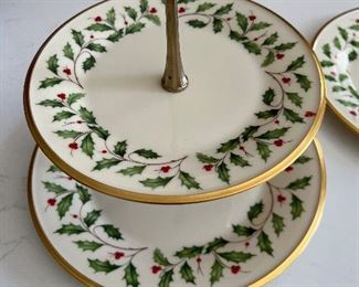 Lenox "Holly Berry" serving tray