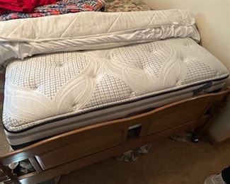 Full size Beautyrest mattress and box spring