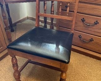 Desk chair