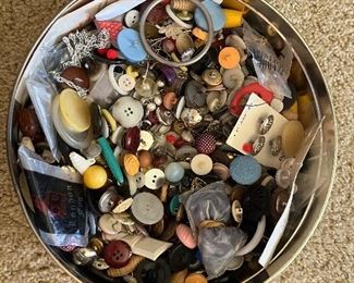 Bin o' buttons!