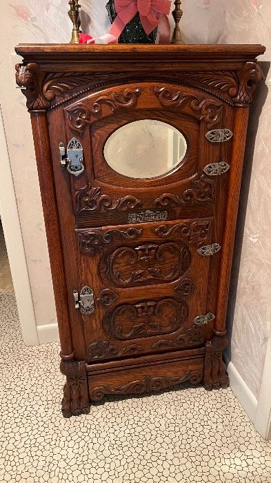 Rare Belding's National Antique Figural Oak Ice Chest