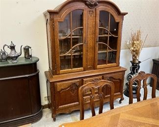 French Tiger Oak China Cabinet c.1920-30