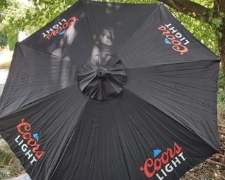7ft new in box umbreallas