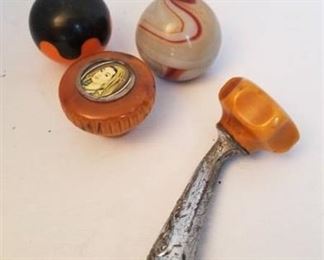 Vintage stearing wheel spinner knobs (one possibly bakelite)