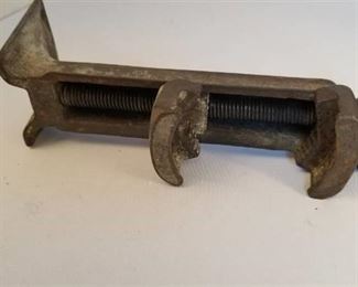 Speedo Jar Opener steel