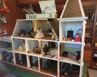 XL Victorian dollhouse on table