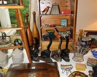 Table of ANTIQUES 