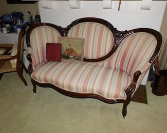 Carved Victorian in WONDERFUL CONDITION !