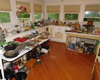 Overview of Vintage Kitchen Misc. 