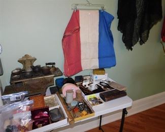 Fourth of July 19th. Bunting ! 