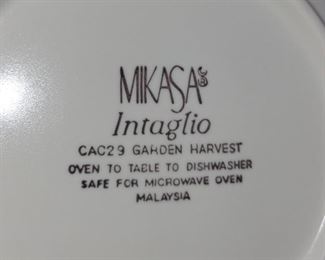 Mikasa Garden Harvest Intaglio dinnerware