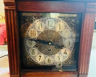 Mantle Clock with Key