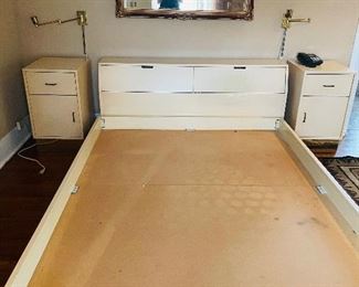 Mid Century Blonde Bedroom Set 