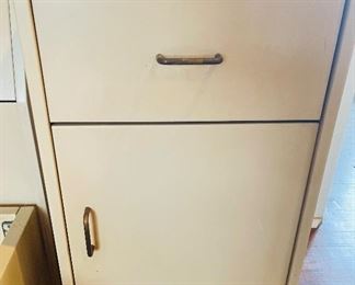 Pair (2) Mid Century Blonde Night Stands