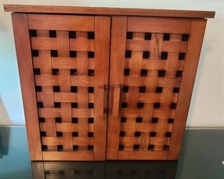 Weave wood cabinet with 3 shelves