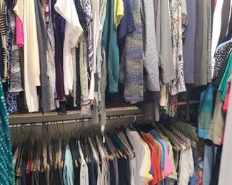 Women's clothes ~ Liz Claiborne, Levi, Old Navy Calvin Klein & the list goes on