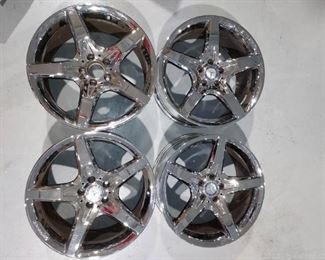4 Mercedes AMG Chrome Wheels