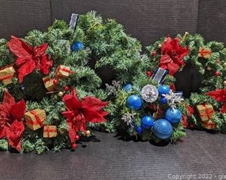 Lovely Set of 4 Christmas Wreaths