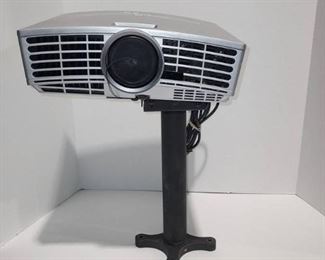Mitsubishi HD Home Theater Projector with Ceiling Mount