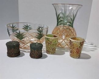 Pretty Pineapple Decor