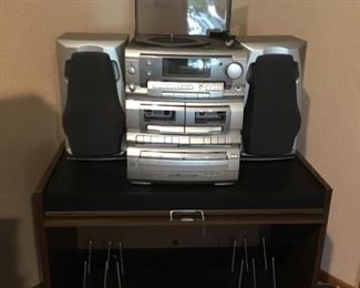 Memorex Digital Hi-Fi System with Turntable