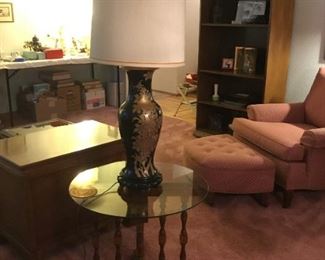 Round Glass Top End Table, Vintage Asian Style Lamp