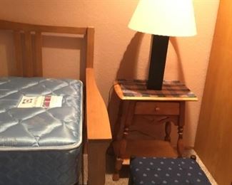 Foot Stool, Lamp, Night Stand (20.5in x 14.25in x 25in H)