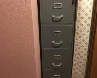 4 Drawer File Cabinet