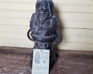 Antique Griswold Santa mold, cast iron