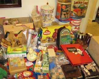 Vintage Games / Toys - Tinker Toys, Lincoln Logs, Wood Blocks, Play-Doh