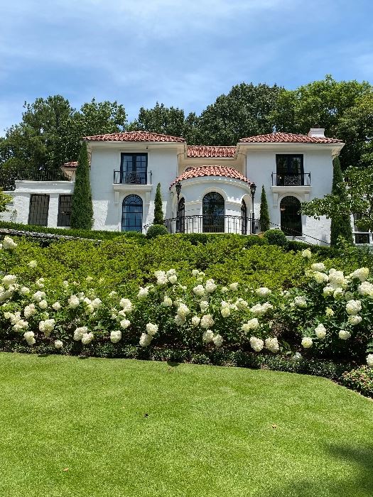 Peachtree Battle Estate Sale