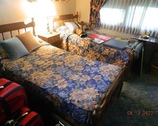set of twin beds