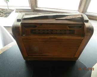 vintage radio
