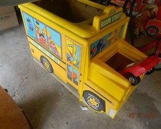 vintage toy box