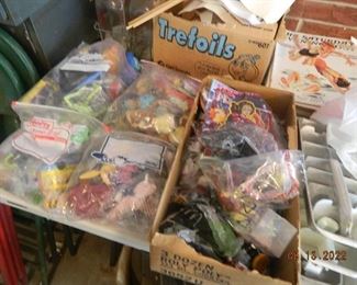 toys