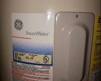Electric hot water heater