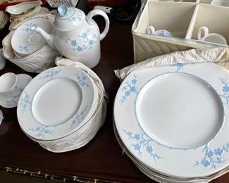 Spode "Blanche de Chine" Geisha Blue Porcelain China Set and extras