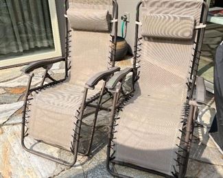 0 Gravity reclining chairs