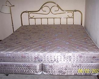 Brass king size bed