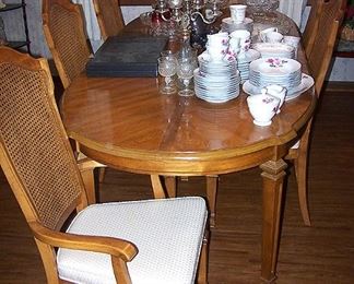 Dining room table, six chairs, 2 leaves
