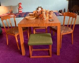 Game table with chairs, small bench/footstool